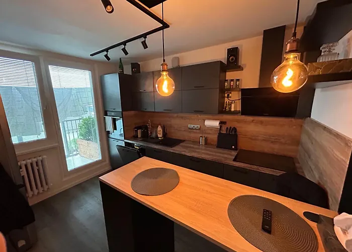 Tiché V Meste Apartamento